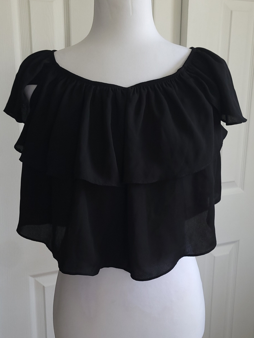 AQUA Black Sheer Ruffle Crop Top Flutter Sleeves | Boho Romantic | Women's Small